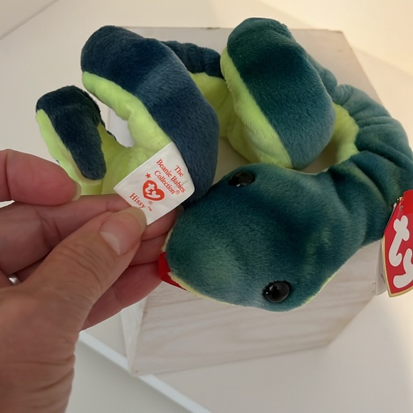 NWT vintage 1997 HISSY the snake TY BEANIE BABIE - Picture 4 of 4
